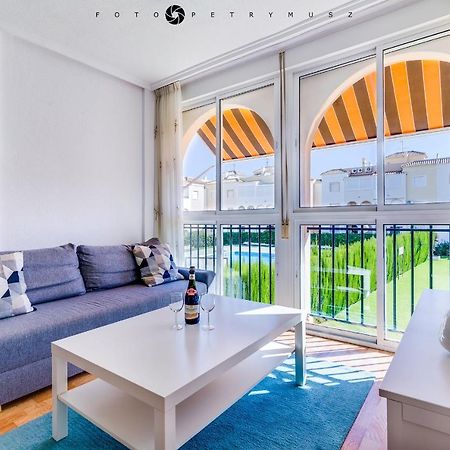 108 Apartament Fabulus Torrevieja Eksteriør billede