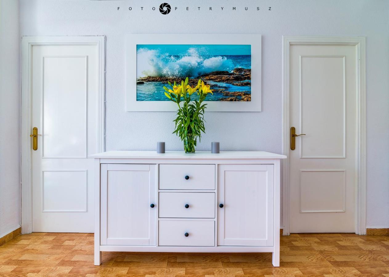108 Apartament Fabulus Torrevieja Eksteriør billede
