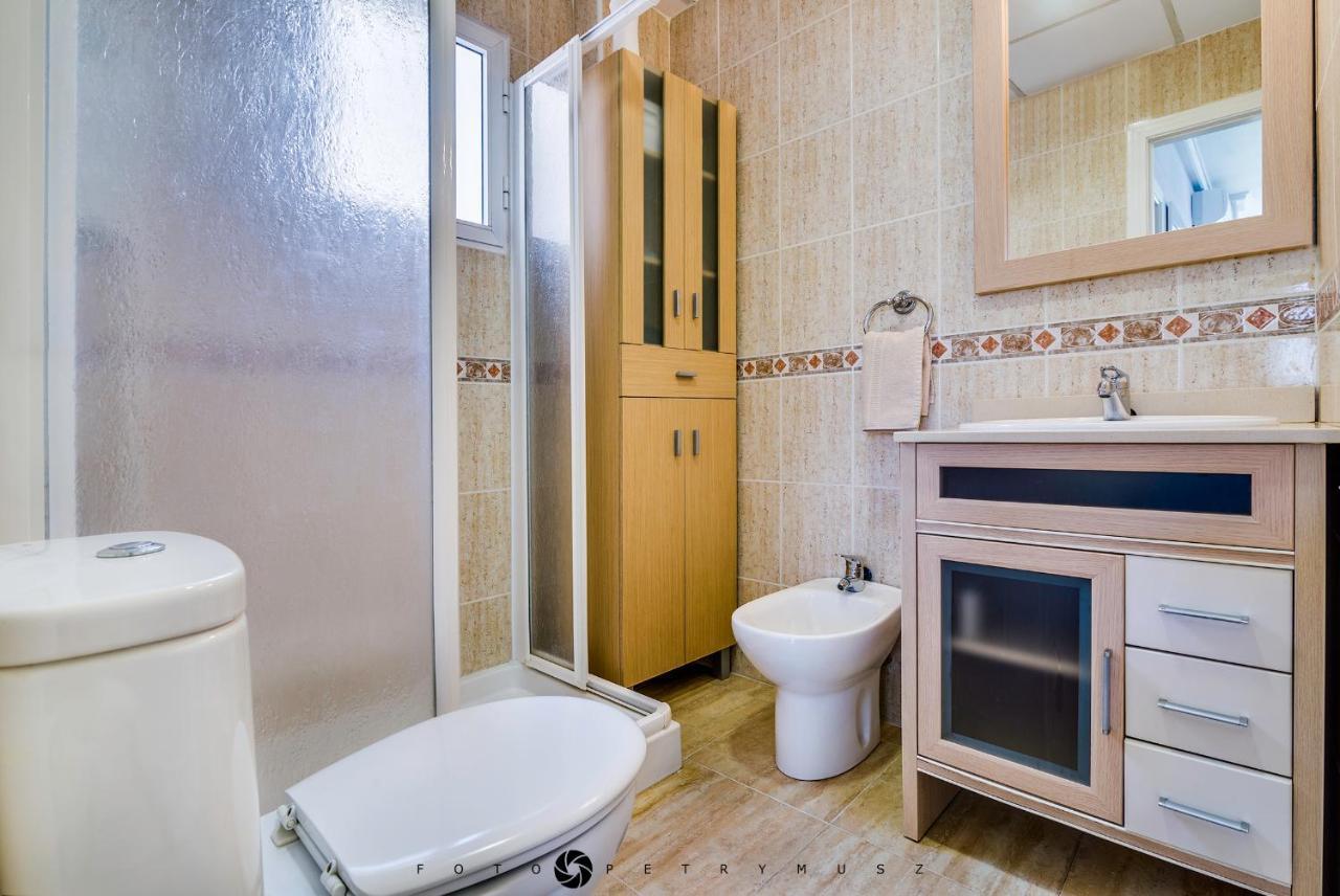 108 Apartament Fabulus Torrevieja Eksteriør billede